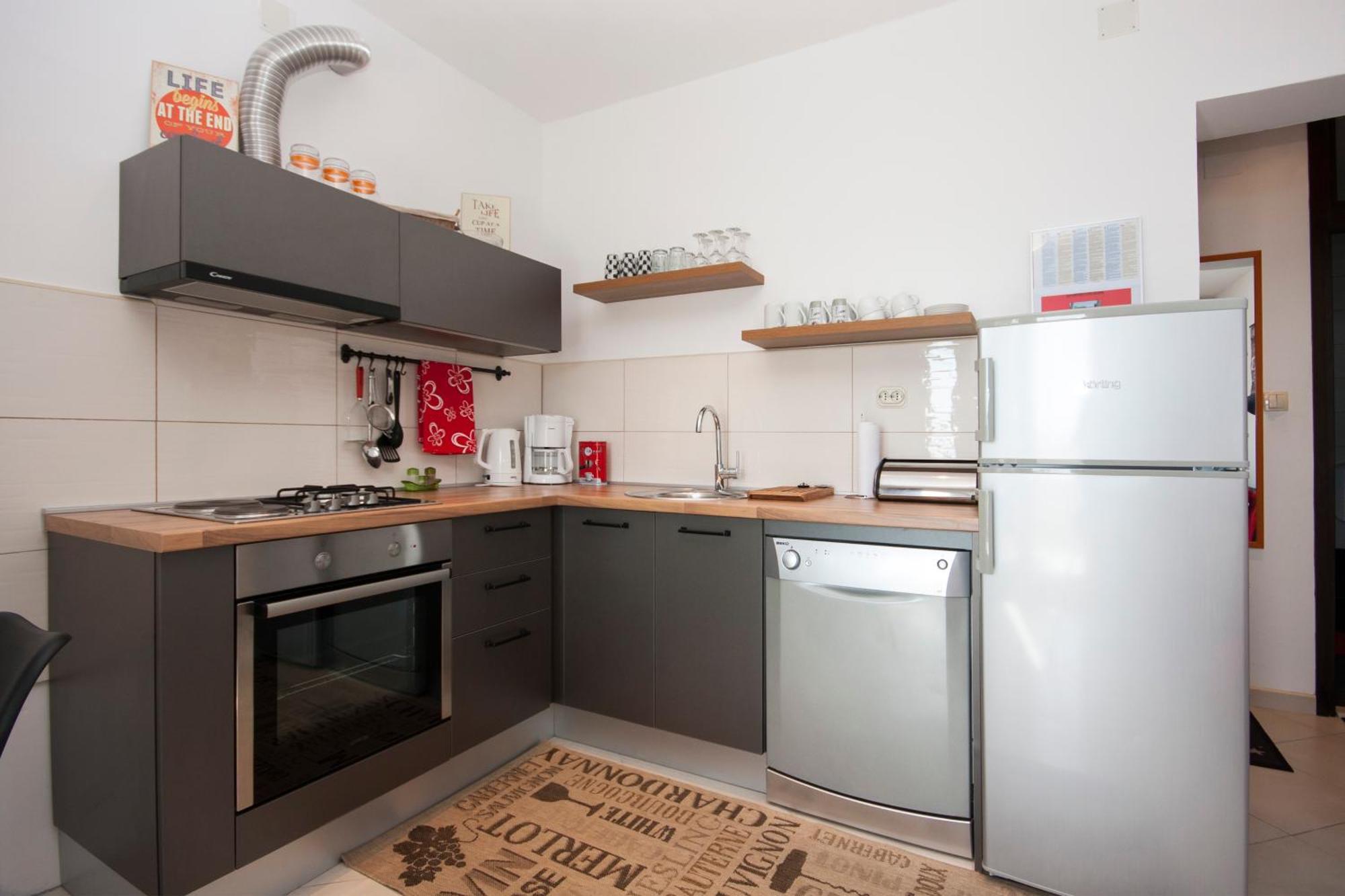 Apartments Alisa Brodarica  Εξωτερικό φωτογραφία